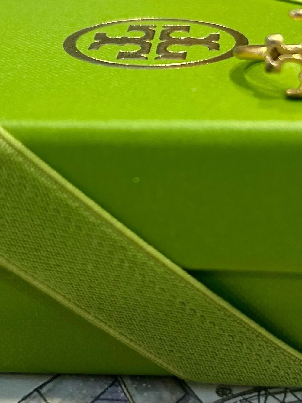 💕💕💕Tory Burch size 7 Kira gold ring